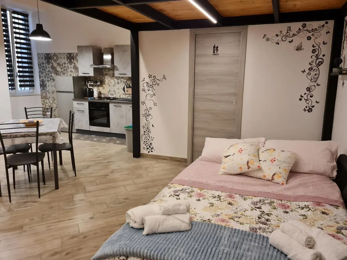 Naples Station House Apartment