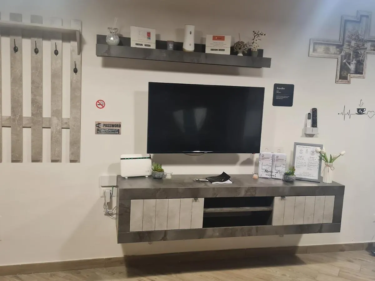 Naples Station House Apartment