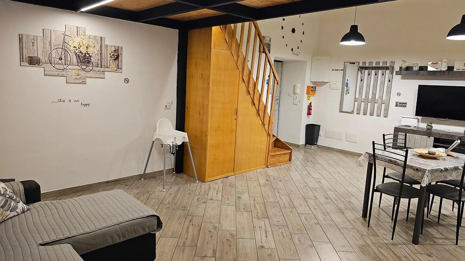 Naples Station House Apartment Italy